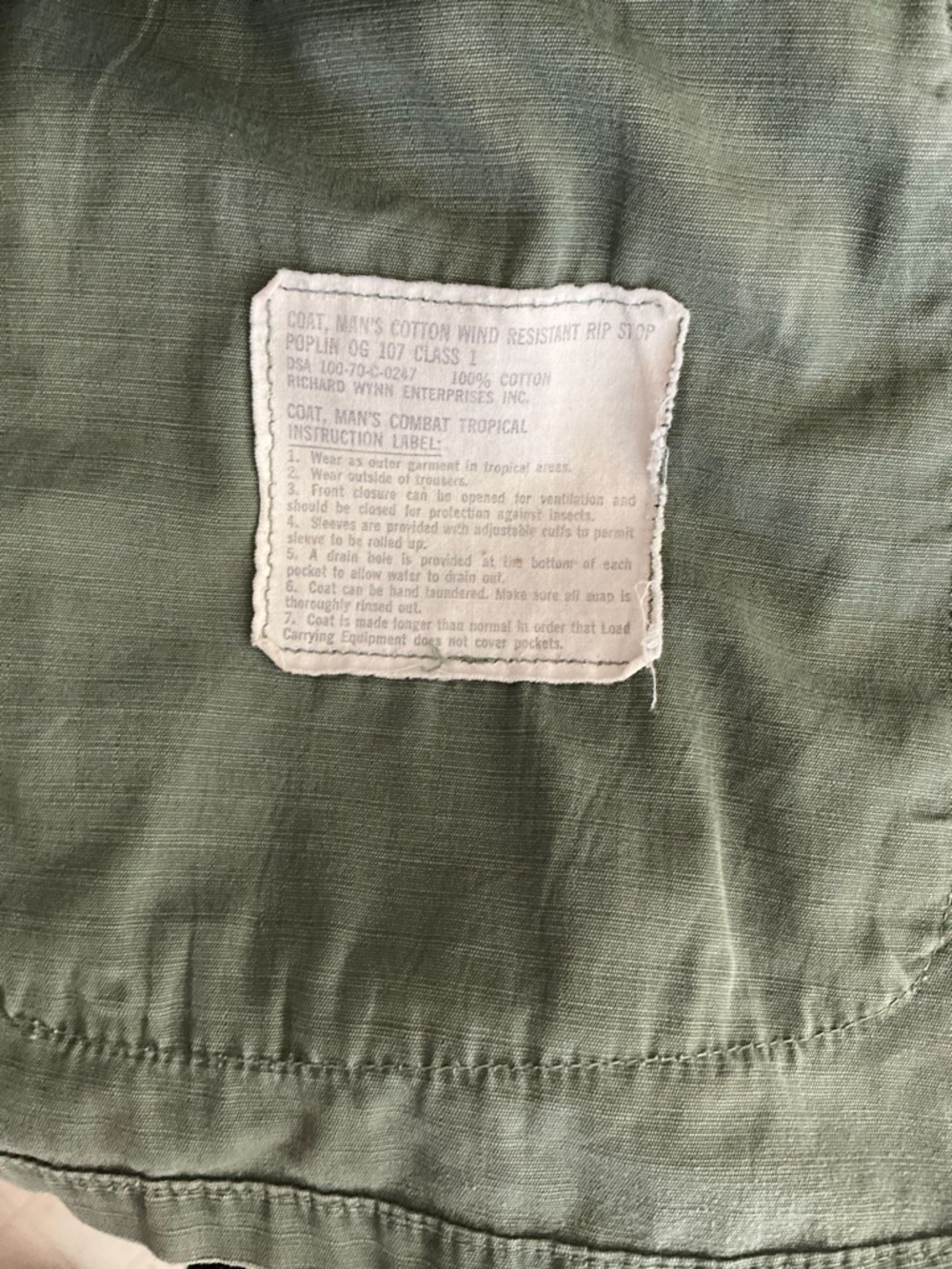 Olive Military Jacket with Multicolor Fabric Flowers. M - Picture 12 of 13